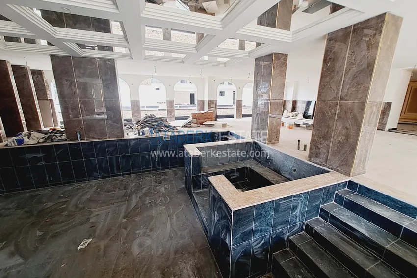 1+1 apartment with a fine finish in Alanya - Oba district 9 