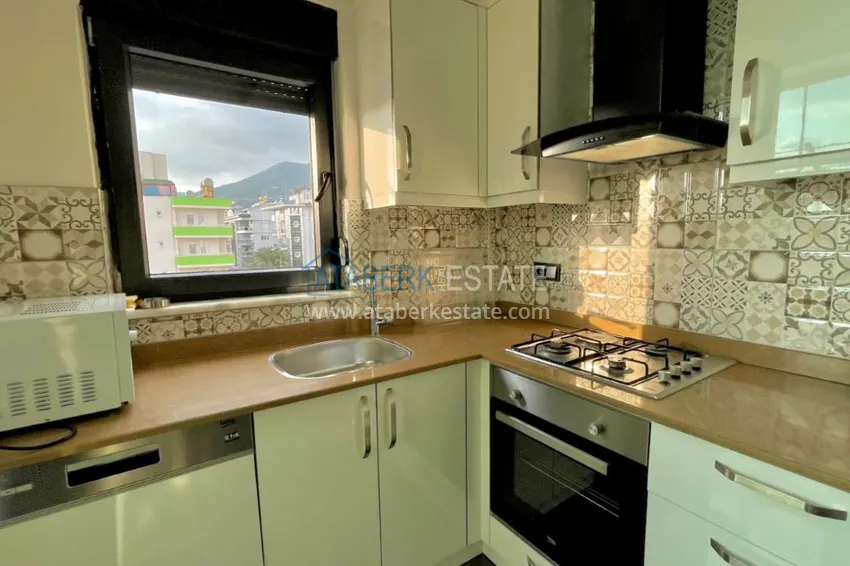 Purchase Turnkey one-bedroom apartment in the center of Alanya — Cleopatra beach area 7 