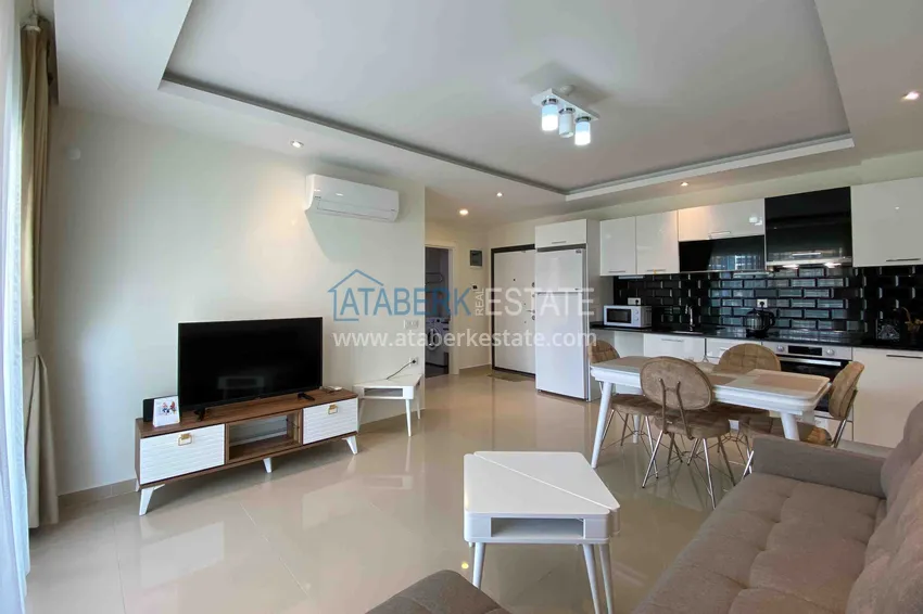 Purchase  Turnkey 1+1 apartment with a glazed balcony in a complex with a private beach — Avsallar, Alanya 8 