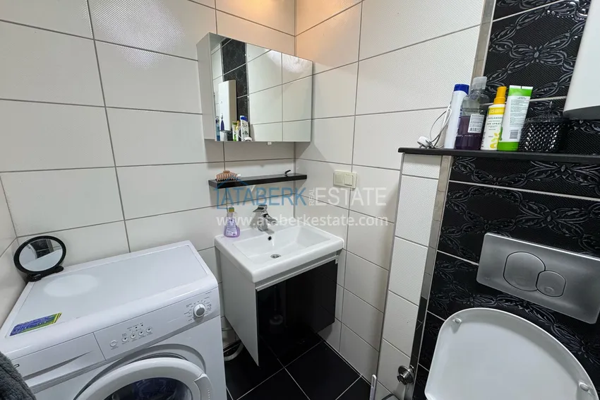 Purchase  Apartment 1+1 with furniture on the street 25 meters — the center of Alanya, just 300 meters from the sea 8 