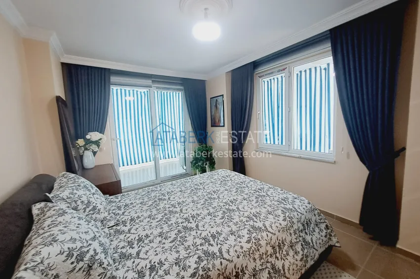 Purchase Apartment 2+1 from the owner — furniture, renovation, glazed balconies, Mahmutlar district 8 