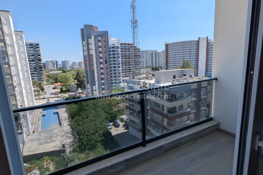 Purchase Apartment 1+1 with sea view just 300 meters from the sea - Mersin, Tomuk district 13