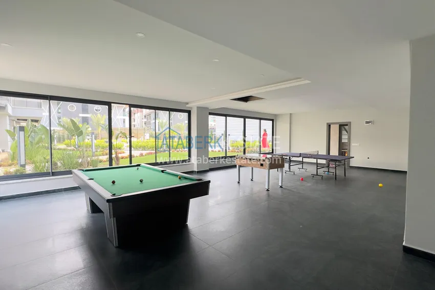 Apartment 1+1 with finishing in the prestigious neighborhood of Oba 11