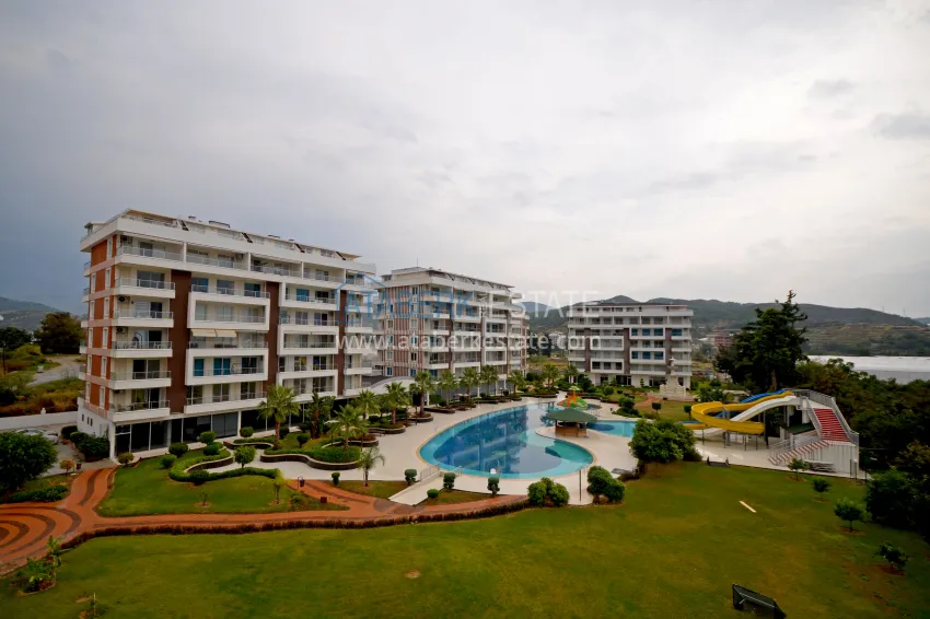 Apartment 2+1 furnished from owner in complex with private beach - Demirtas, Alanya 1 
