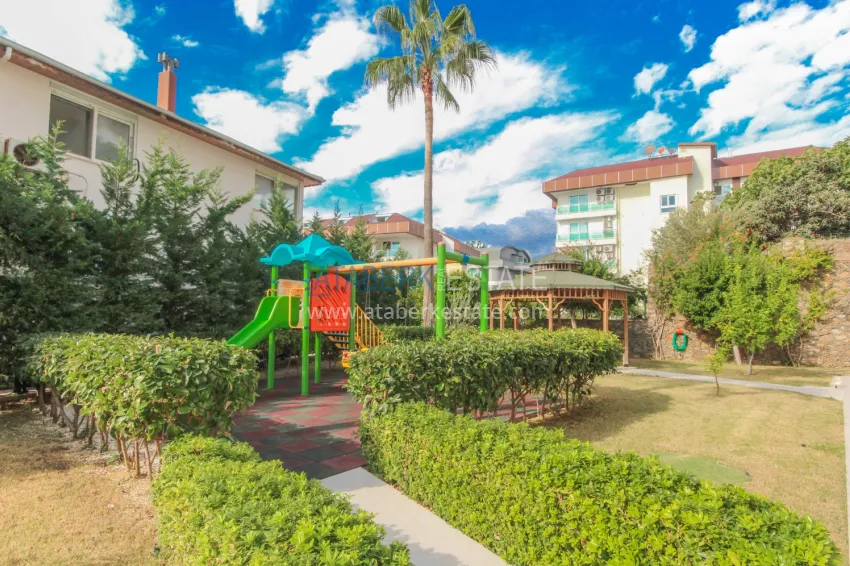 Furnished apartment 1+1 with sea view in luxury complex - Kargycak, first coast line 15