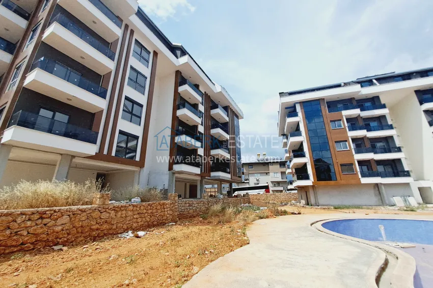 Apartment 1+1 with finishing in a new complex - Alanya, Oba area 2 