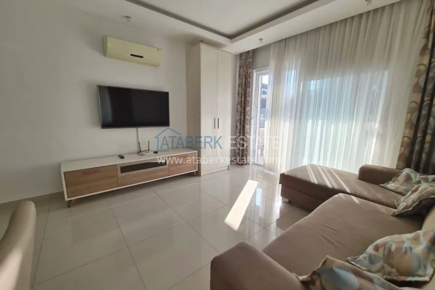 Purchase Apartment 1+1 furnished 250 meters from the sea - the center of Alanya, Cleopatra Beach area 3