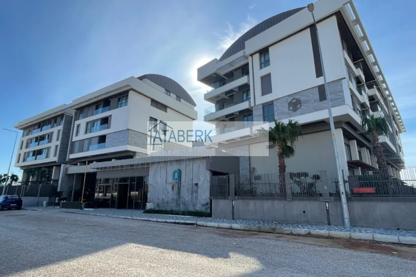 Stylish duplex-penthouse 3+1 with private sauna - Antalya, Konyaalti area 1 