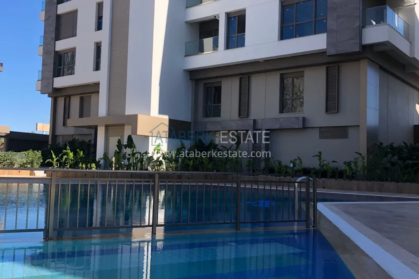 Penthouse-duplex 2+1 with sauna in Konyaalti district, Antalya - complex of comfort segment 6