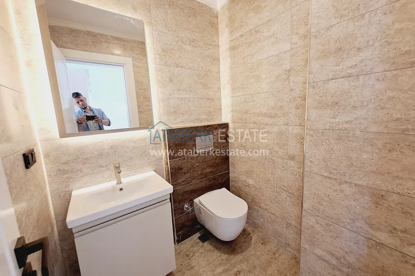 Purchase  Penthouse 3+1 duplex in the center of Alanya - real estate for citizenship 16 