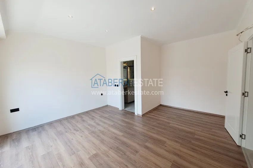 Purchase  Penthouse 3+1 duplex in the center of Alanya - real estate for citizenship 9 