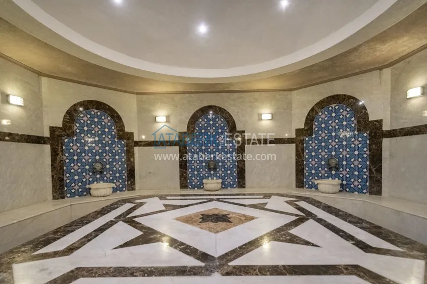 1+1 apartment with furniture and mountain views in a luxury complex — Alanya, Mahmutlar 19 