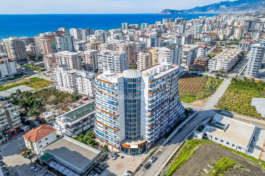 1+1 apartment with furniture and mountain views in a luxury complex — Alanya, Mahmutlar 3 