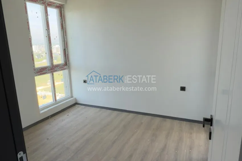 Purchase  1+1 apartment with sea view and quality finishes - Mersin, Tezje district 5 