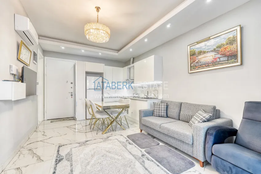 Purchase Cozy apartment 1+1 with furniture, glazed balcony and mountain view - Mahmutlar, Alanya 1 