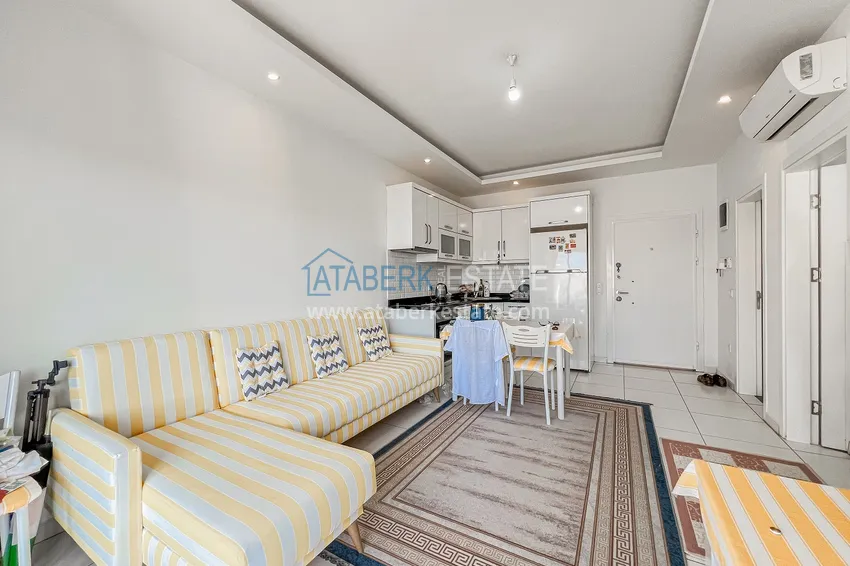 Purchase  1+1 apartment in Mahmutlar - one bedroom apartment with modern interiors 2 