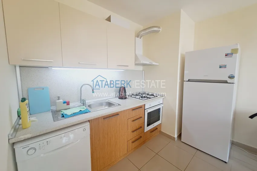 Purchase  Apartment 1+1 with furniture, sea view and glazed balcony - Alanya, Mahmutlar district 4 