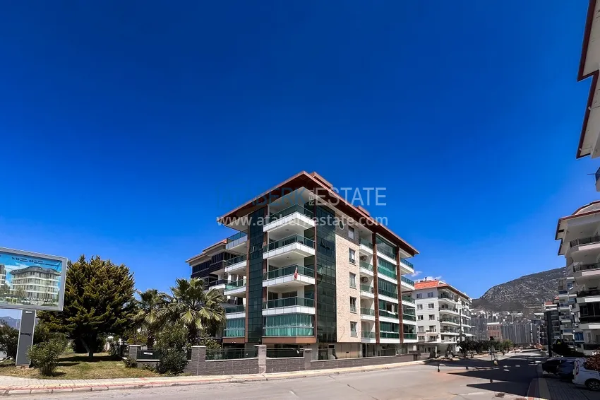 Apartment 2+1 with furniture and glazed balcony - first beach, Kestel district, Alanya 5 
