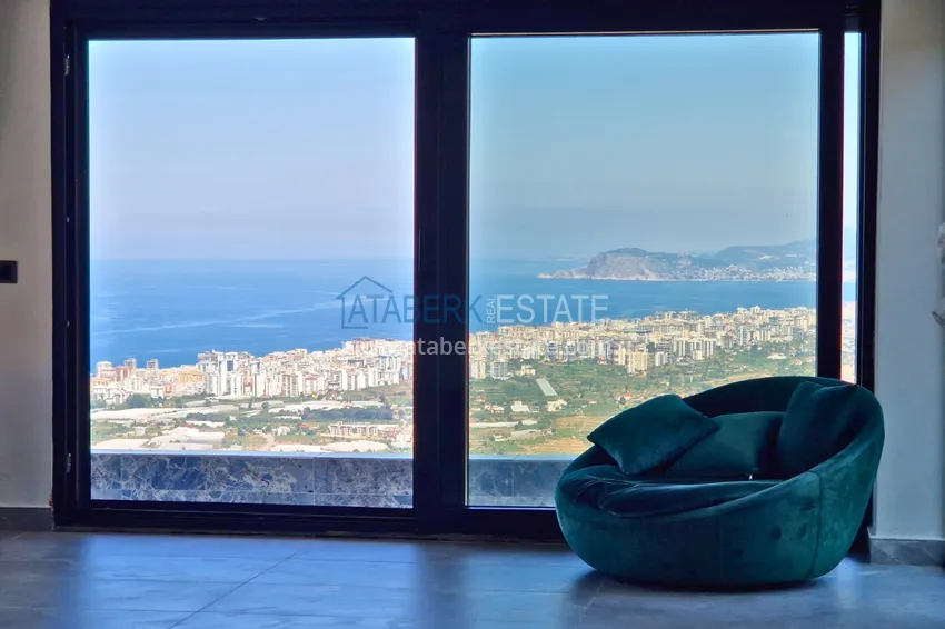 Purchase  View three-storey furnished villa in Kargycak, Alanya - suitable for citizenship 4 