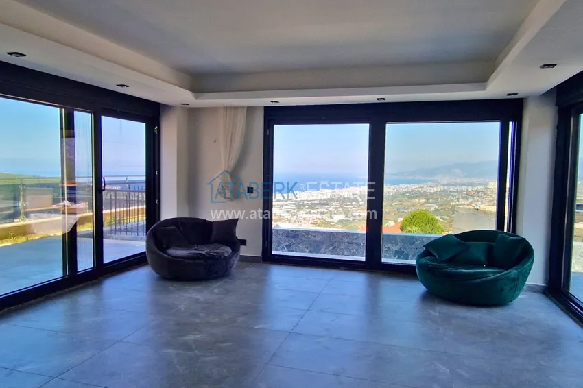 Purchase  View three-storey furnished villa in Kargycak, Alanya - suitable for citizenship 3 