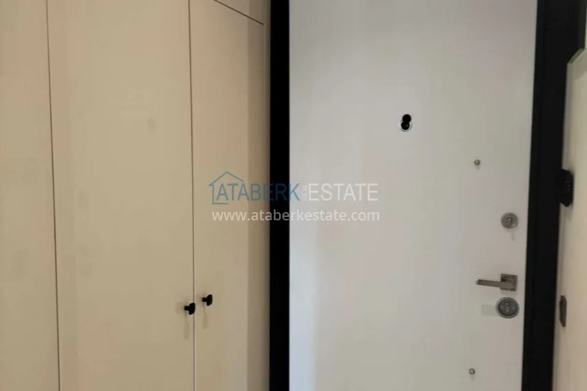 Purchase One bedroom apartment for rent in the center of Alanya — 600 meters to beach No. 4 1 