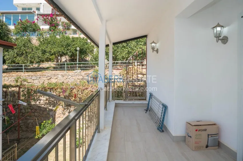 Purchase  A three-storey villa with furniture in the Demirtash area. Real estate in Alanya for residence permit and citizenship 27 