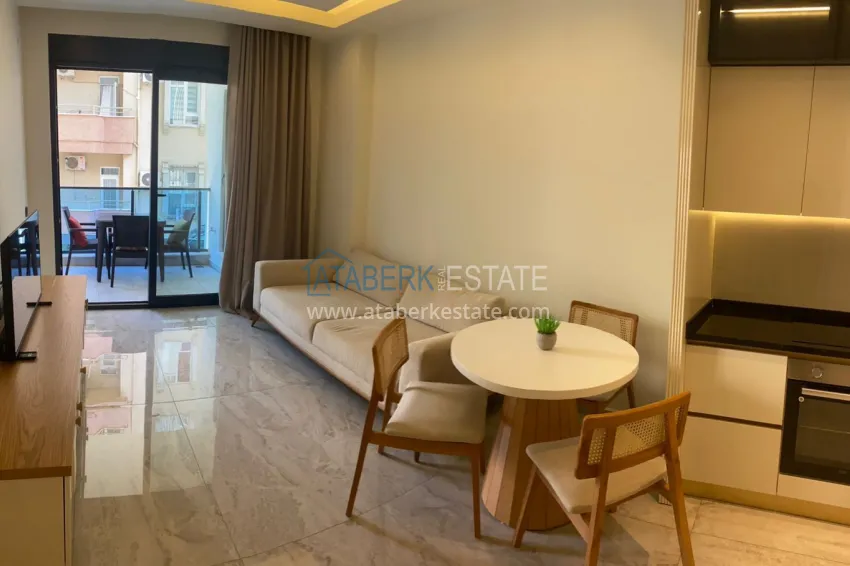 Purchase One bedroom apartment for rent in the center of Alanya — 600 meters to beach No. 4 3 