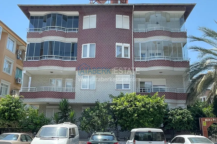 Apartment 2+1 with furniture, suitable for a residence permit — Alanya center, Cleopatra beach area 2 