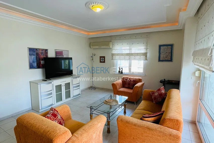 Purchase Apartment 2+1 with furniture, suitable for a residence permit — Alanya center, Cleopatra beach area 4 