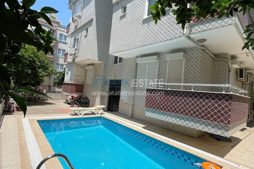 Apartment 2+1 with furniture, suitable for a residence permit — Alanya center, Cleopatra beach area 7 