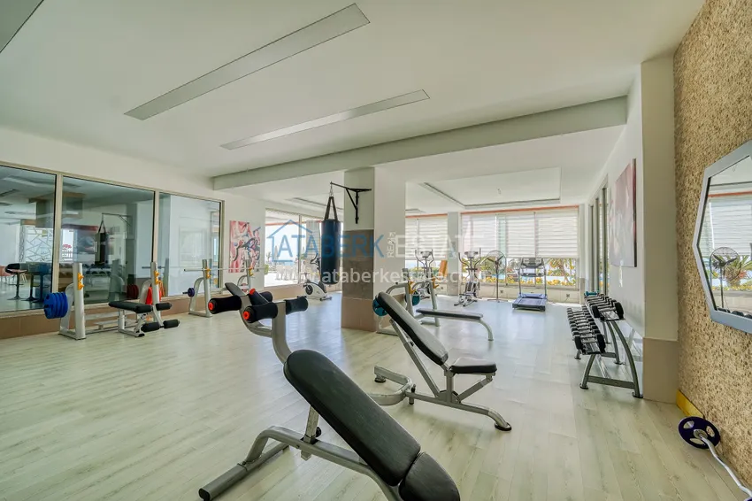 Furnished apartment with sea view 50 meters from the beach — Kargicak, Alanya 10 