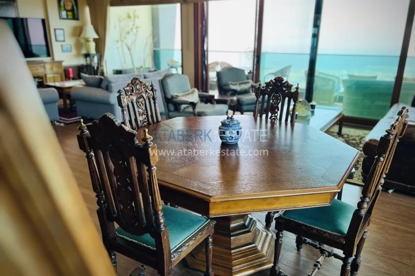 Purchase Panoramic 5+1 duplex with separate kitchen in the center of Alanya, Bektash - suitable for citizenship 7 