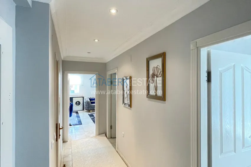 Purchase Turnkey three-room apartment - new furniture, renovated, Alanya, Oba district 1