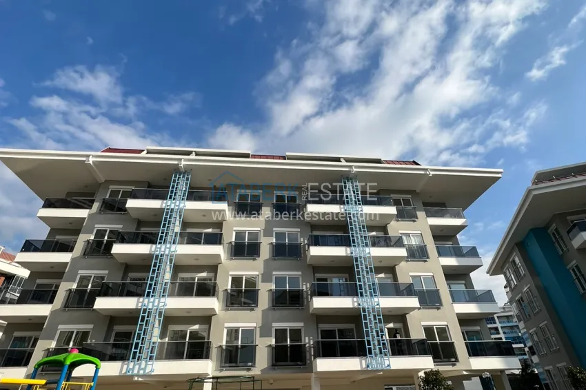 4+1 duplex penthouse in an ultra-luxury complex with a private beach — Alanya, Kestel 3