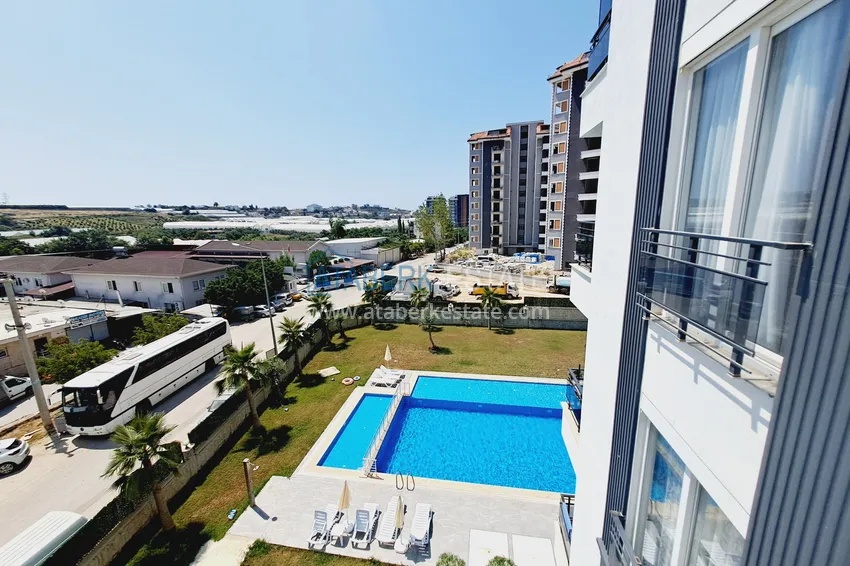 Purchase  One-bedroom apartment in a comfort class residence in the resort area of Alanya, Avsallar 12 