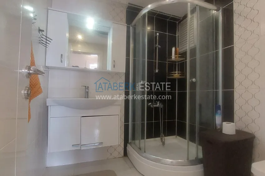 Purchase  Apartment 2+1 with furniture and two glazed balconies 450 meters from the sea - Mahmutlar 10 