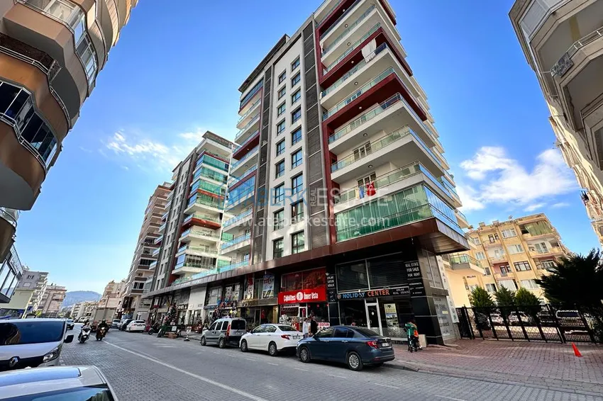 2+1 city apartment with furniture and two balconies — Mahmutlar, Alanya, 400 m to the sea 1 
