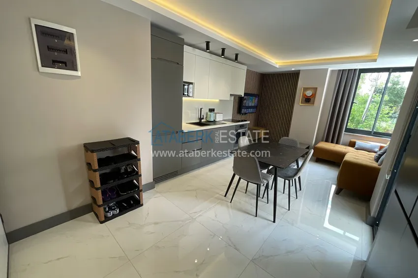 Purchase  One bedroom apartment with furniture in the center of Alanya, Cleopatra beach area 1 