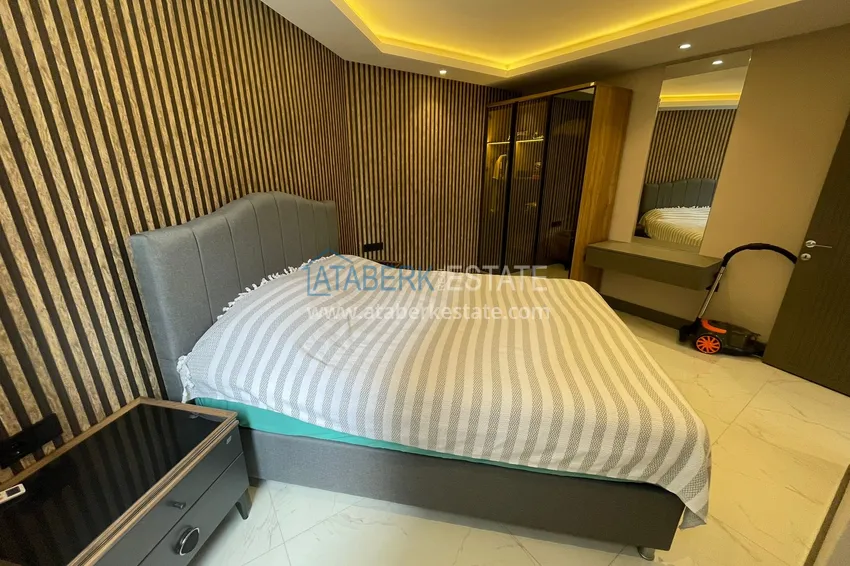 Purchase  One bedroom apartment with furniture in the center of Alanya, Cleopatra beach area 3 
