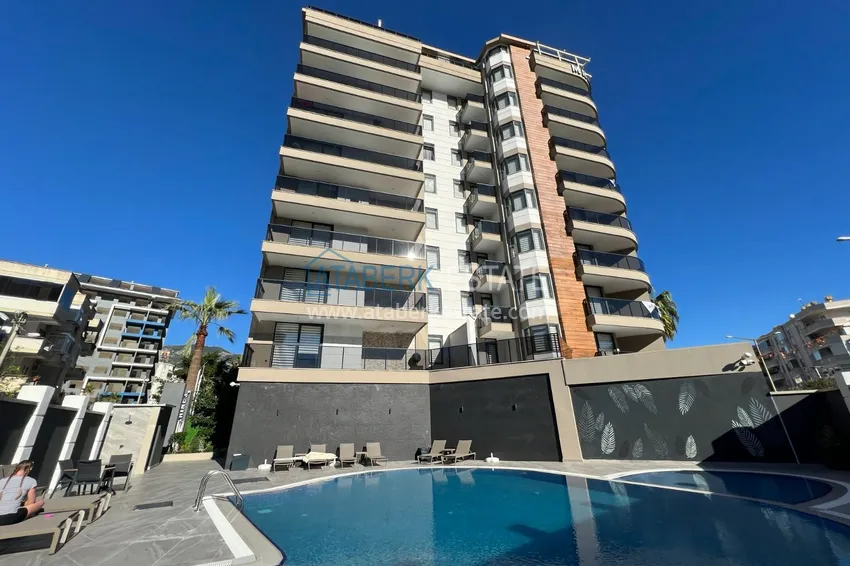 One bedroom apartment with furniture in the center of Alanya, Cleopatra beach area 4 
