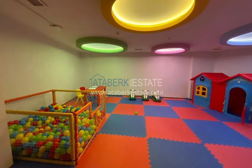 One bedroom apartment with furniture in the center of Alanya, Cleopatra beach area 9 
