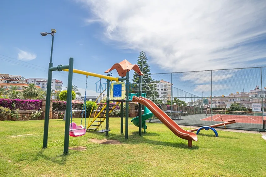 2+1 apartment with a large terrace in the Cikcilli area, Alanya — property for a residence permit 11 