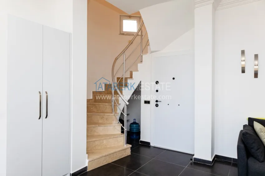 Purchase 3+1 panoramic private villa with furniture and swimming pool in Tepe, Alanya — suitable for a residence permit 1 