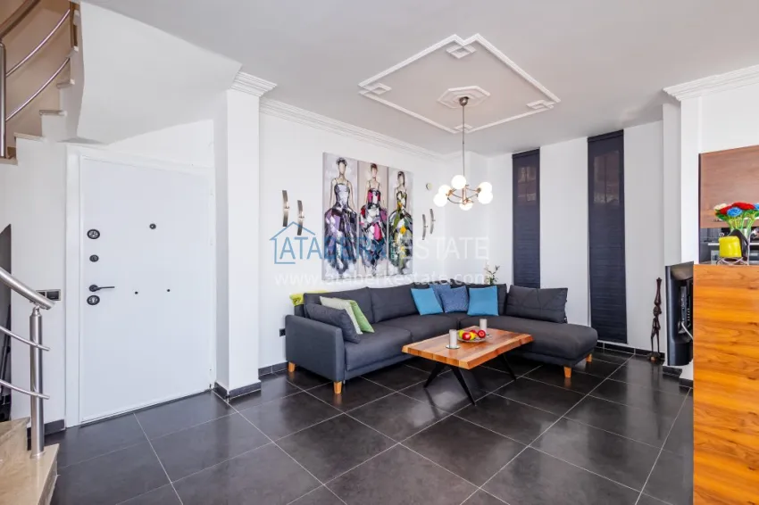 Purchase 3+1 panoramic private villa with furniture and swimming pool in Tepe, Alanya — suitable for a residence permit 4 