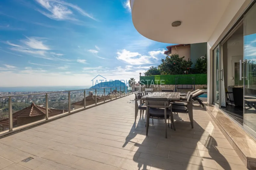 3+1 panoramic private villa with furniture and swimming pool in Tepe, Alanya — suitable for a residence permit 7 