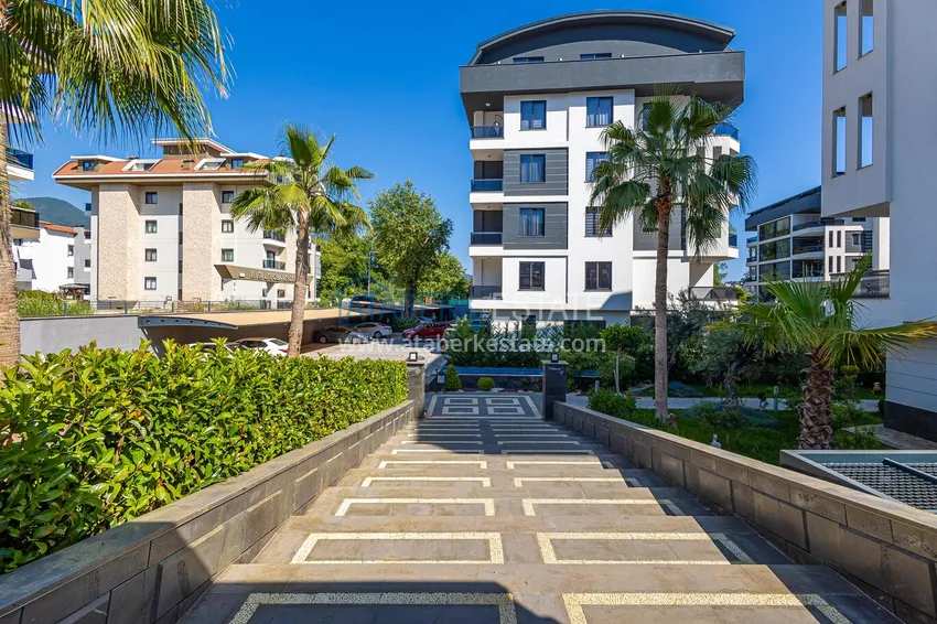 1+1 apartment in Alanya, Oba district — primary property in a comfort-class complex  8 