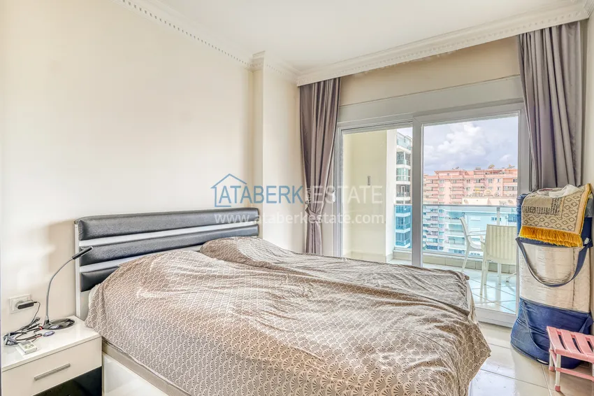 Purchase  1+1 apartment with furniture and sea view in a luxury complex — Alanya, Mahmutlar district  11 