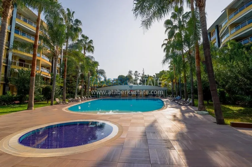 Furnished 2+1 apartment in a prestigious complex - Alanya center, first coastline 6 