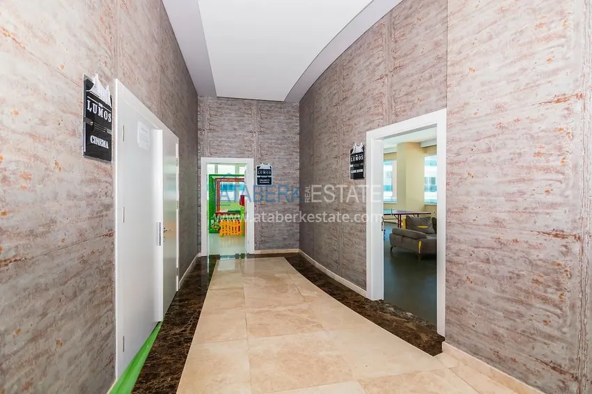 Two-bedroom apartment with furniture and mountain views in a comfortable complex — Mahmutlar, Alanya 15