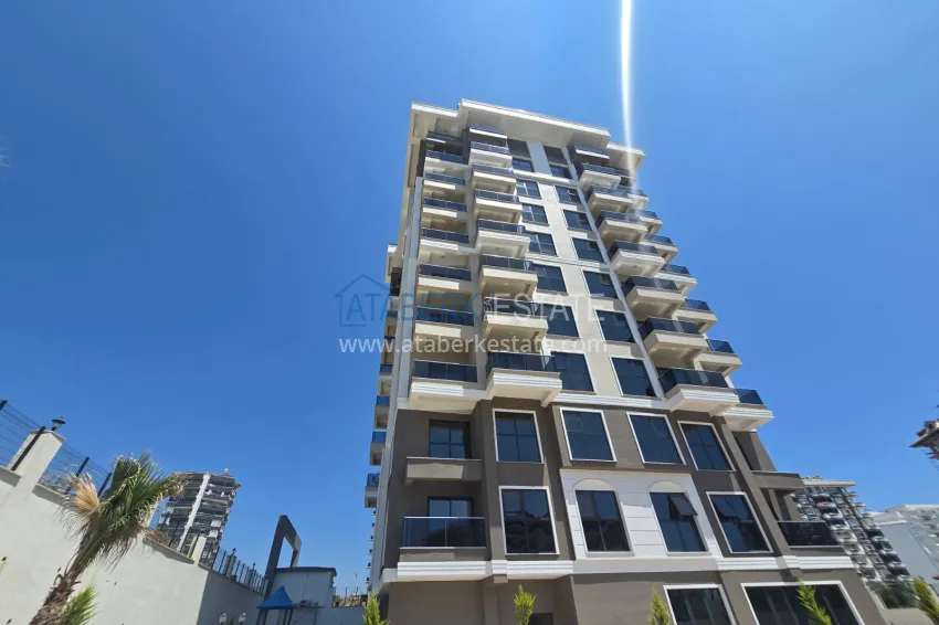 1+1 apartment with a fine finish in a modern complex - Mahmutlar district, Alanya 1 